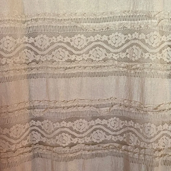 American Eagle Tiered Stretch Lace Midi - Picture 6 of 9